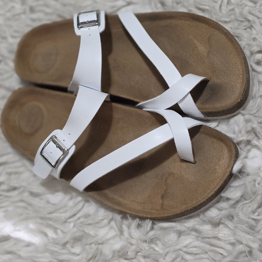 Time and Tru Women's Asymmetric Strap Footbed Sandals Size 8.5
